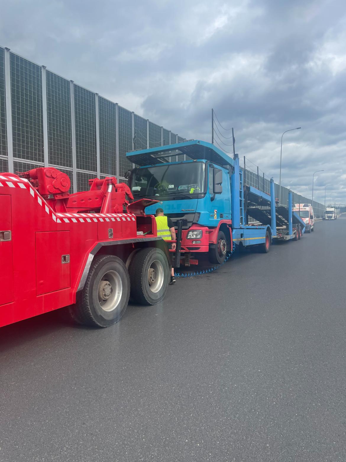 Serwis Mobilny TIR - Pomoc drogowa podczas akcji ratownictwa drogowego